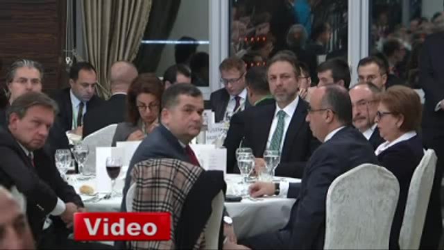 İslamofobik Faaliyetler Karşısında Başımız Dik Olmalı'