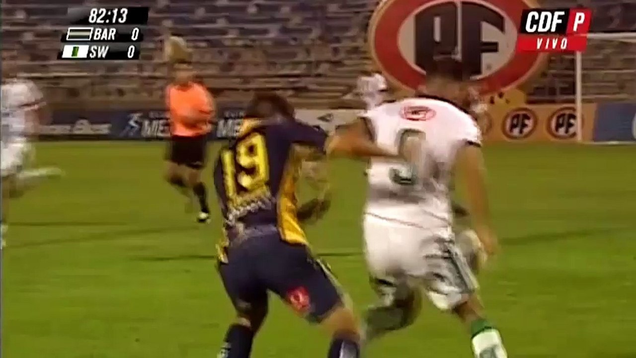 Chile: Traum-Schlenzer nach Sahne-Konter