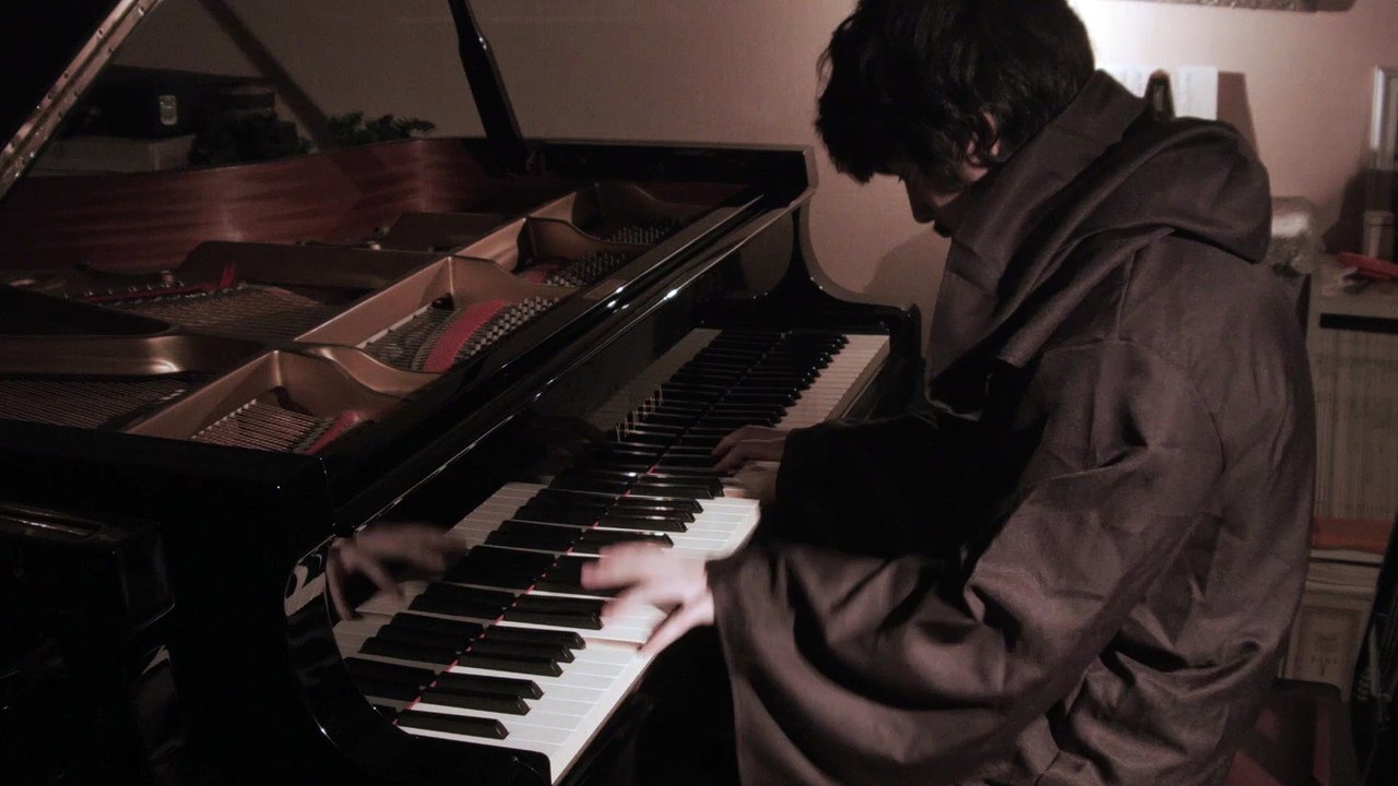 The Elder Scrolls V: Skyrim - Dragonborn, Main Theme, Virtuosic Piano Solo | Léiki Uëda