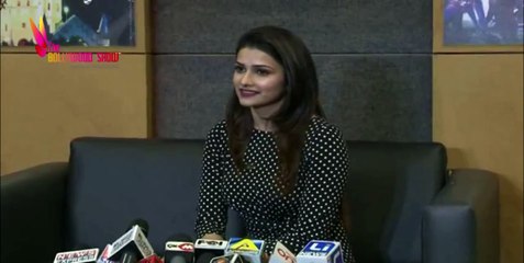 Prachi Desai & Emraan Hashmi'ss ROMANCE In Azharuddin's Biopic ?