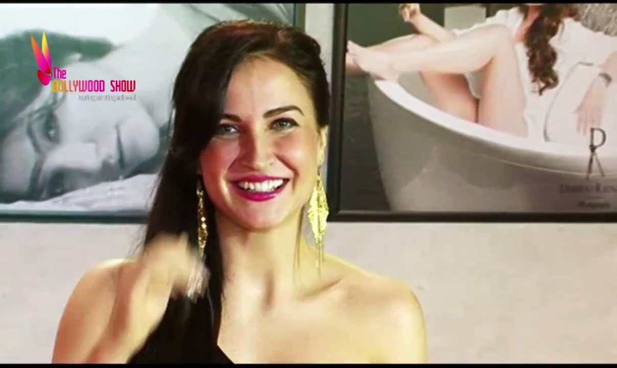 Elli Avram INSULTS Salman Khan - BIGG BOSS 8 Isn't Interesting