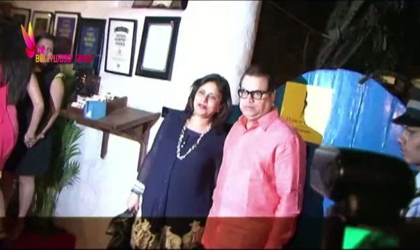 Shahrukh Khan Spotted at Dabboo Ratnani 2015 Calendar Launch