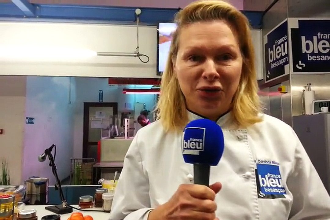 video prSalade de fruits exotiques au miel de sapin, Crème chocolat au miel, tuiles dentelles à la noix de cocoesentation