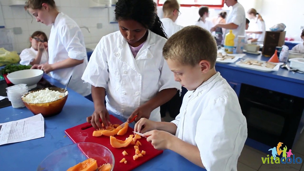 Colonie de vacances cuisine Je monte mon restaurant, par Vitacolo