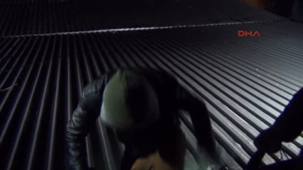 Kumar Oynanan Parti Binasında Yakalanan Genel Başkan: Denetime Gelmiştim