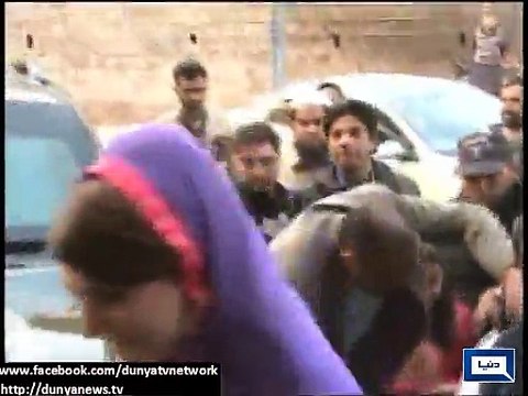 Dunya News - Imran Khan, Reham Khan arrive at Nadwa Library