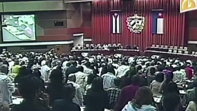 Fev. 2013 : Fidel Castro approuve les changements à Cuba