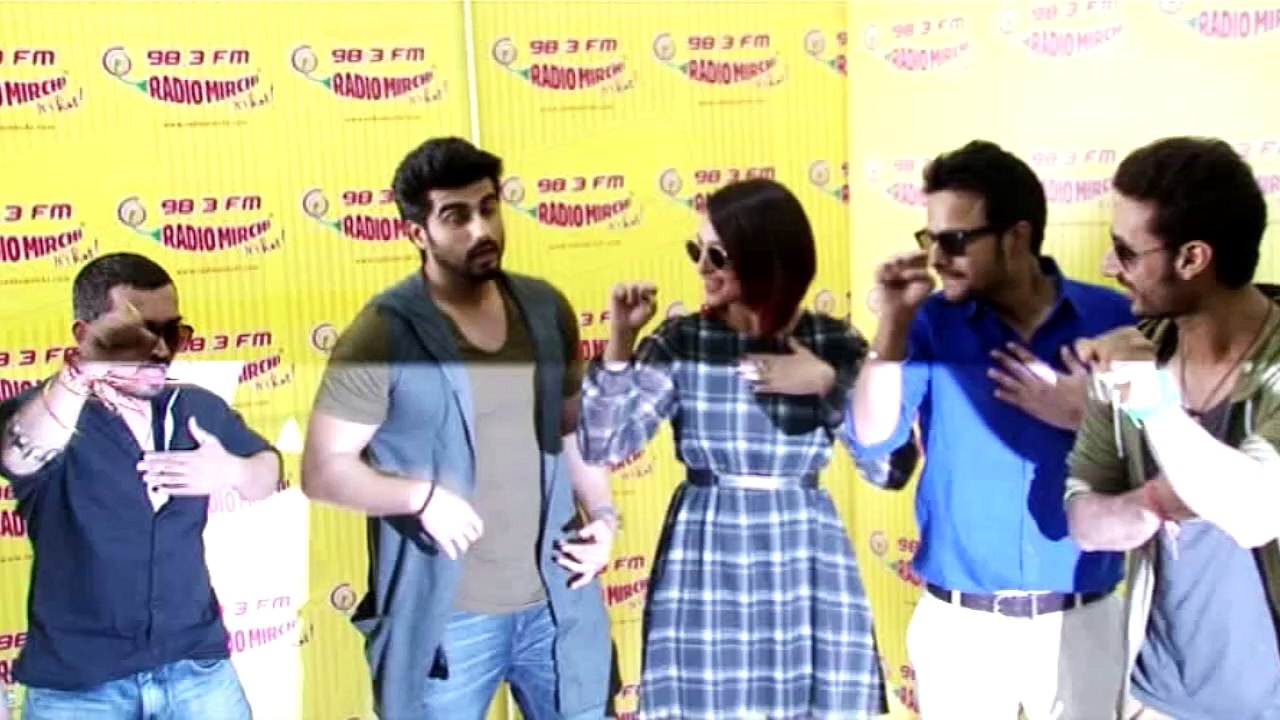 Sonakshi Sinha Spotted On The Sets Of Tevar With Co star Arjun Kapoor | Just Hungama |