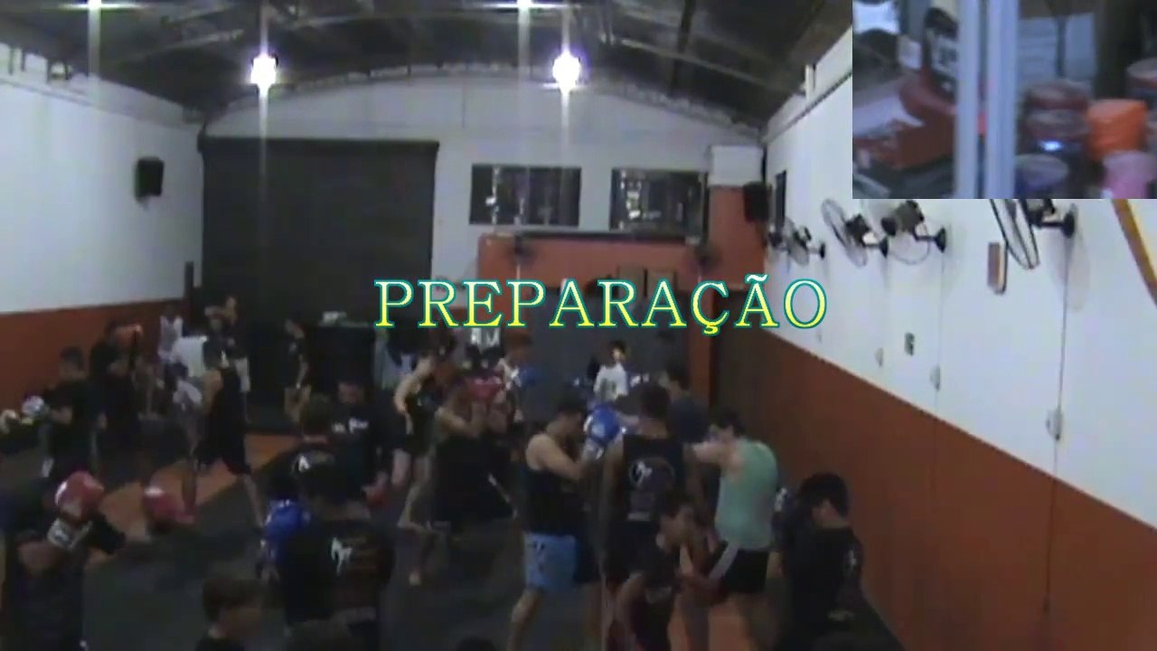 TREINAMENTO DE MUAI THAI COM PAULO GOES