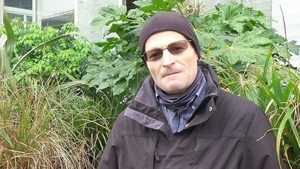 Un ami de la première victime de l'attentat à Charlie Hebdo témoigne