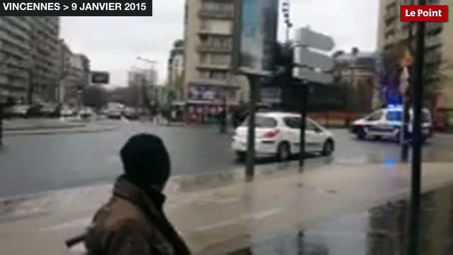 Les premières minutes après la prise d'otages à Vincennes