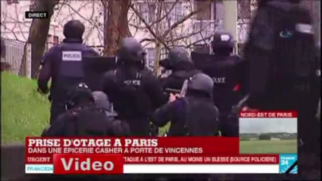 Fransa'da Bir Markete Baskın Yapıldı