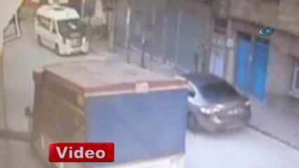 Polisten Kaçarken 17 Yaşındaki Genci Öldürdüler