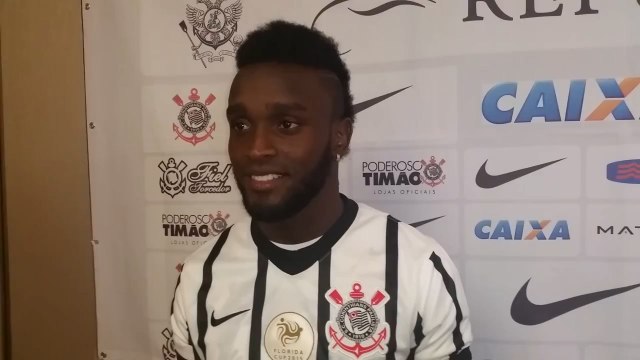 Stiven elogia Corinthians e manda recado para torcida