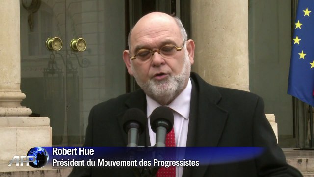 Charlie Hebdo: François Hollande reçoit les partis politiques