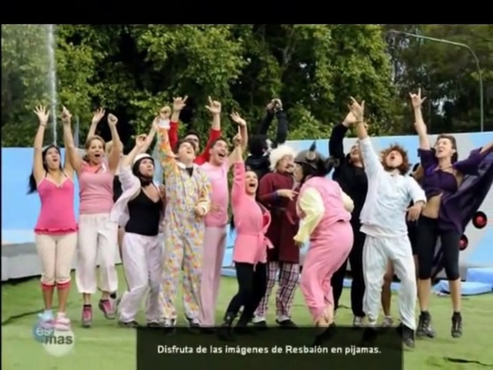 LA CUMBIA DE LAS BRUJAS GRUPO LOCOMOCION