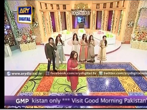 Juggan Qazim Nida K Show Per Ayi Hi Kya Thi K Bechari Ko Audience Ki Taraf Se 3 Mukke Khane Pargaye