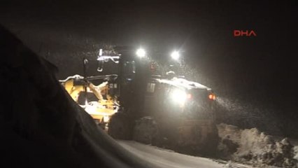 Derecik Belediyesi Yol Temizleme Çalışmaları