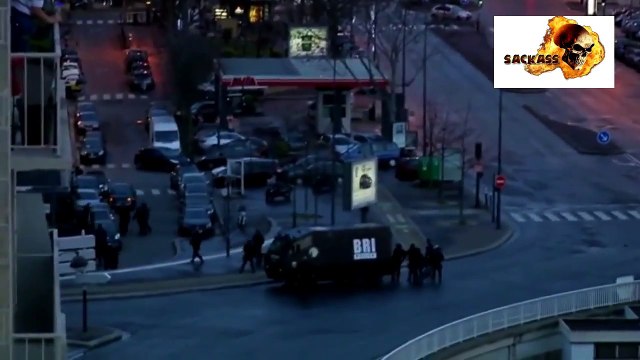 Porte de Vincennes : les images de l'assaut du Raid contre Amedy Coulibaly