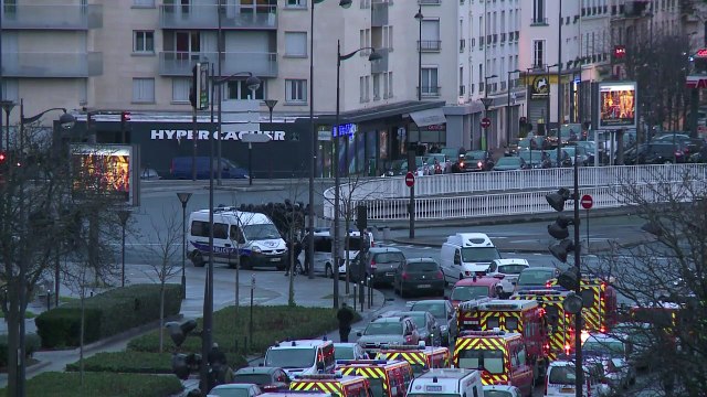 Cinq morts, dont le preneur d'otages, dans le supermarché casher