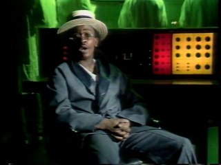 Junior Giscombe "Communication Breakdown" 1983 (VIDEO)