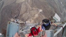 Base jump from a tower : 9 Frontflips