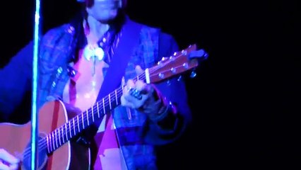 Billy Idol Concert - "Sweet Sixteen" Live - Fan Video - Concert Zap