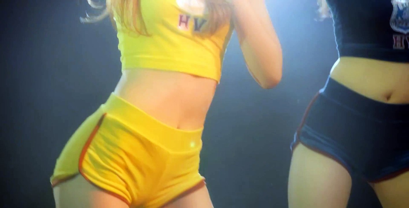 Heeelllllllooooo Venus – Wiggle Wiggle [MV/HD]