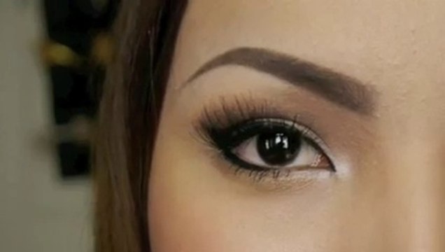 How To shape your Eyebrows Tutorial