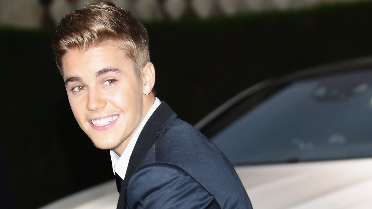 Justin Bieber's Alleged Unretouched Calvin Klein Photos Leaked
