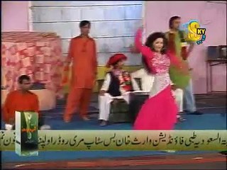 Pakistani Hot Full Nanga Mujra On Stage 10