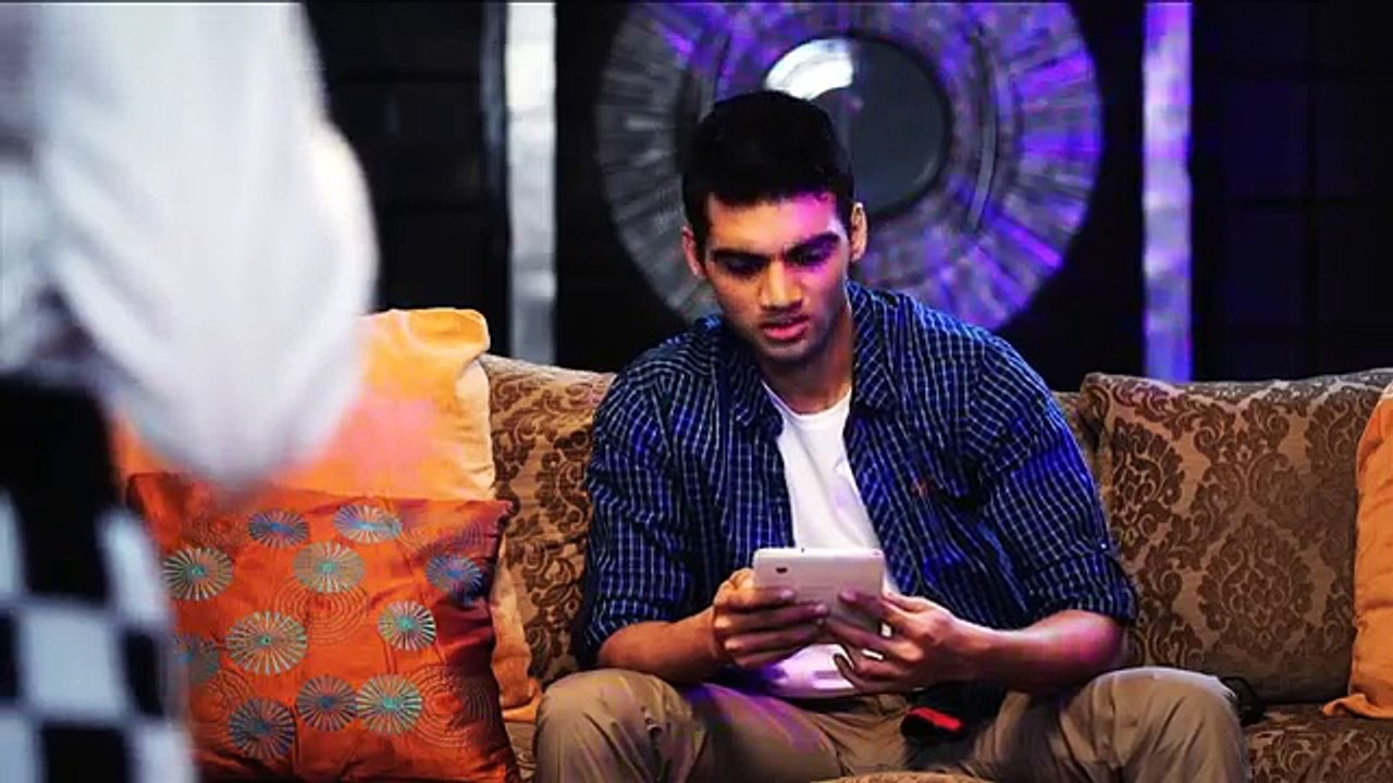 Dolly Ki Doli Official Trailer 2014   Sonam Kapoor   Pulkit Samrat   Released