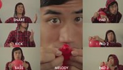 Ninety nine red balloons - played with red balloons