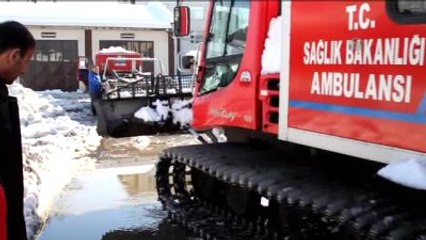 Cami İnşaatında Çalışan 3 İşçi, Karda Mahsur Kaldı