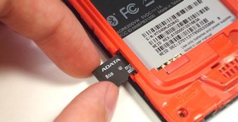 Artık SD Kartları Telefona Dokundurmak Yetecek