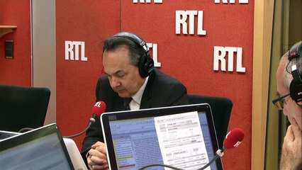 Attentats à Paris : "Il faut continuer à vivre en société", estime Gilles Kepel