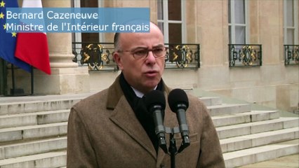 Bernard Cazeneuve annonce le maintien du plan Vigipirate à son niveau d'alerte