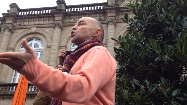À Quimper, près de 2000 personnes chantent pour la liberté