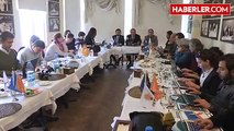 AK Parti İzmir İl Kongresi'ne Doğru