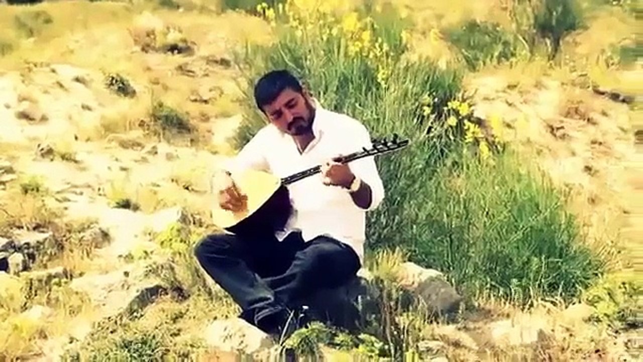 Filiz Ağar - Sende ne var ki