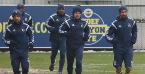 Fenerbahçe'nin Antalya Kampı Kadrosu Belli Oldu