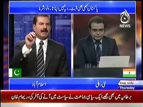 Watch the Reaction of Shahid Latif when he was not being asked Questions by Indian Anchor