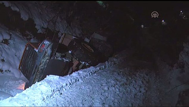 Trabzon'da HES İnşaatında Çalışan 5 İşçi Çığ Altında Kaldı