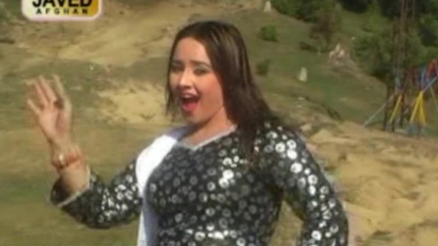 Nazia Iqbal - Tora Jora Speena Me Ghara