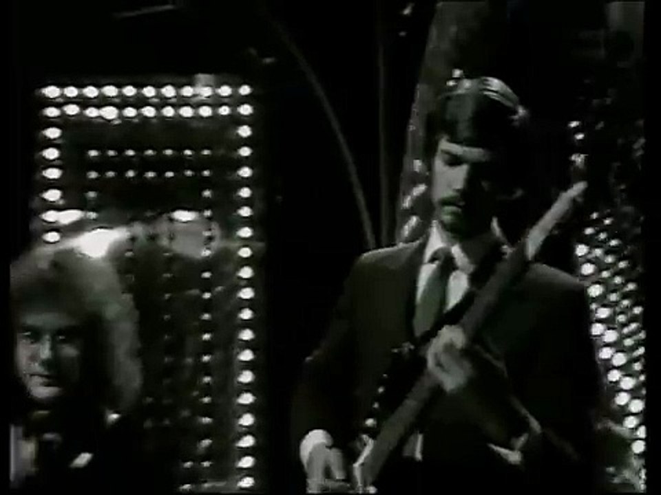 KING CRIMSON- "Cat Food" (1970, Top Of The Pops)