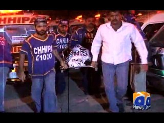 Bus,Oil tanker crash near Karachi-11 Jan 2015