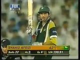 SHAHID AFRIDI SIXES RAIN VS New Zealand - HD Video 2015
