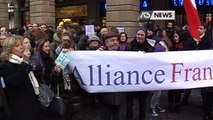 STUDENTI E FAMIGLIE IN PIAZZA 