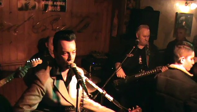 the king riders en concert a l'oxford café