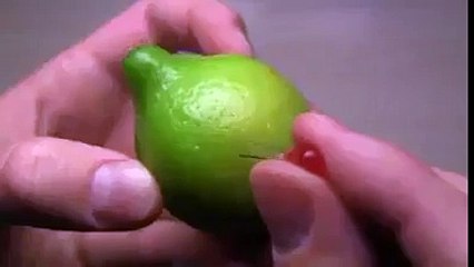 Do you know?? Single LED Lightened by A lemon